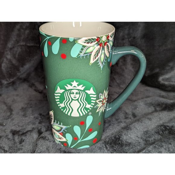 STARBUCKS Green Christmas Mug with Pointsettias 2020 - Picture 1 of 5